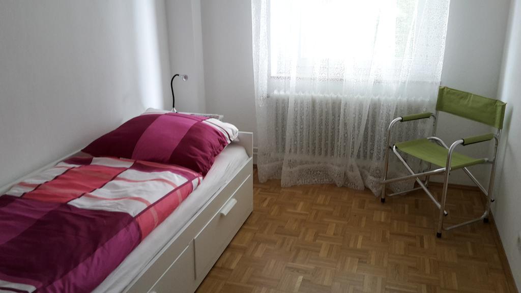 Schoene Ferien Und Messewohnung Naehe Duesseldorf Und Koeln Haan Extérieur photo