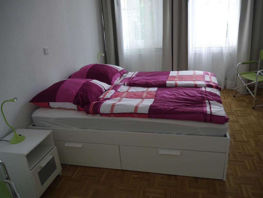Schoene Ferien Und Messewohnung Naehe Duesseldorf Und Koeln Haan Extérieur photo